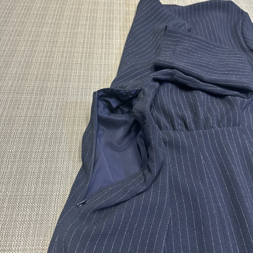 MM‎ LaFleur Navy Faux Wrap Dress size 4 Minimalist Quiet Luxury Career Midi - Picture 6 of 11